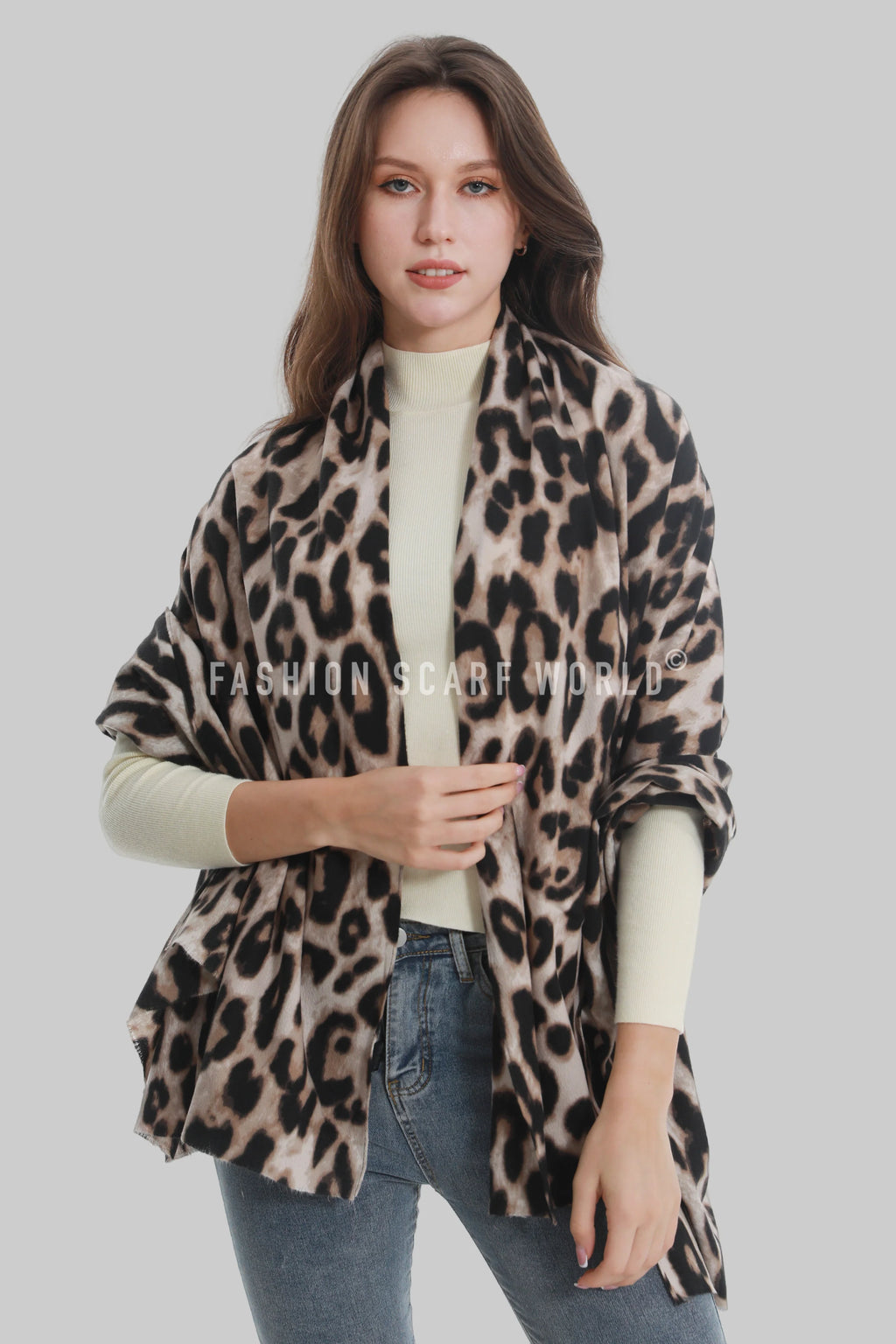 Bold Leopard Animal Print Frayed Scarf – Grey