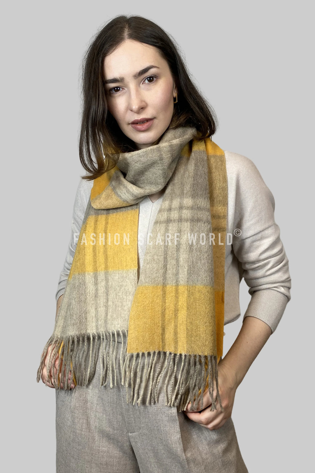 Large Check 100% Wool Tassel Scarf-Green/Red