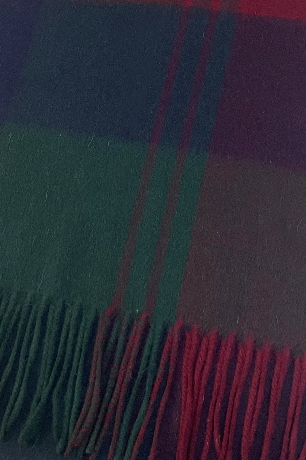 Large Check 100% Wool Tassel Scarf-Green/Red