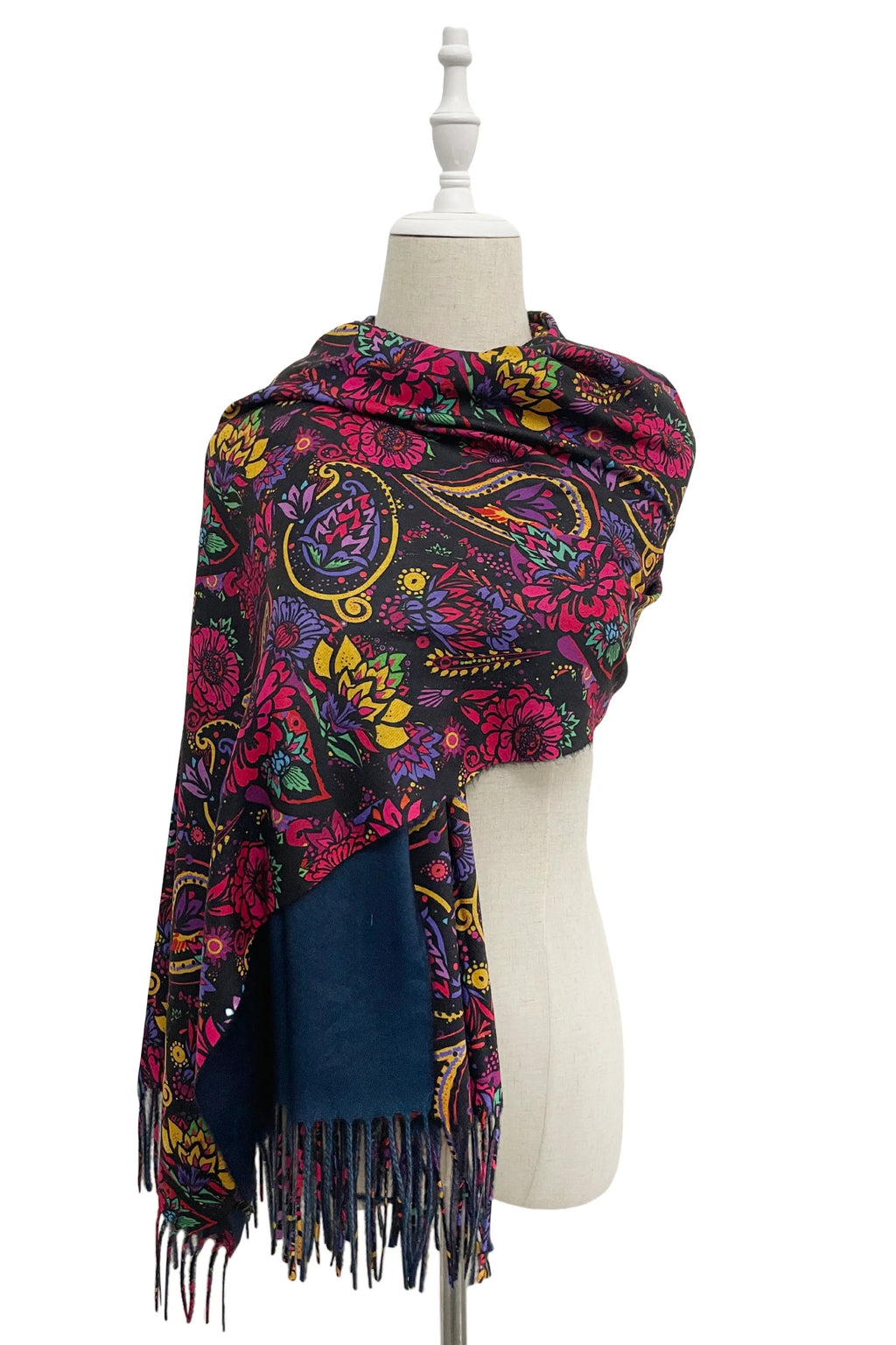 Indian inspired Paisley & Floral Print Wool Tassel Scarf – Black
