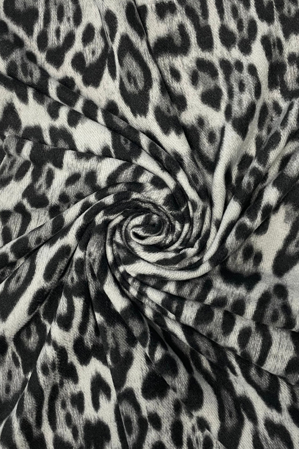 Bold Leopard Animal Print Frayed Scarf – Grey
